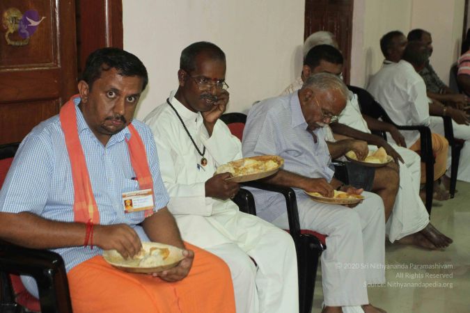 File:Nithyananda-Annalaya-2015-01-01-1ZCCGCakWyvIYkrc5RZfqQ8SKqw-pgqU0.jpg