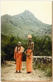 Swamiji with Mataji Kuppammal.jpg
