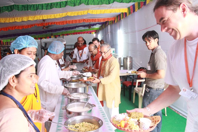 File:Nithyananda-Annalaya-2012-01-01-11qJ0o4cFKspwn MsICJ9uHt0W4HhXbb4.jpg