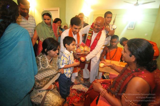 File:Nithyananda-Annalaya-2014-01-01-1hez k-SzE6MSSQdvvoLo3CCgiMO tYoJ.jpg