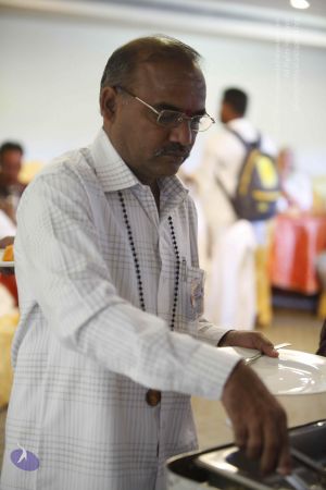 File:Nithyananda-Annalaya-2014-01-01-1 W0fyt75ZU22LgocBDfSa4pq-mCNn1xh.jpg