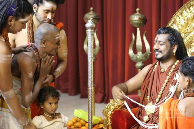 File:KAILASA-FAMILIA-PORTUGUESA--PORTUGAL-2018-01-13-1h7Y3h9vpqmi6EH H8rXgYbemAWr6-R0d.jpg