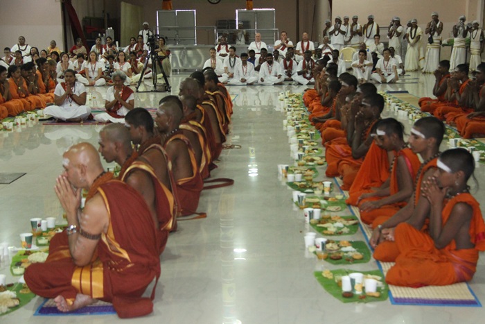 File:Nithyananda-Annalaya-2014-01-01-1At5mLTgq6MPeXXhn0IxJRaNFqQLV GSW.jpg