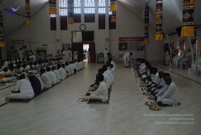 File:Nithyananda-Annalaya-2009-01-01-1--a6CcoqxfyCcuMa AdAxER22exIO2ZV.jpg