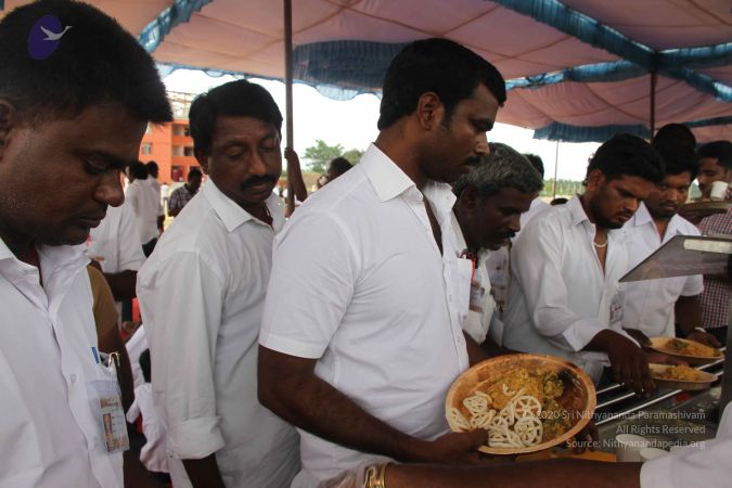 File:Nithyananda-Annalaya-2015-01-01-1BpyrBNNDY XnNsvLeZeugRoUcAQJTNiB.jpg