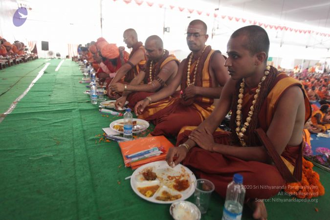 File:Nithyananda-Annalaya-2015-01-21-1yyqphBulhxPUV7n50fU0Ilfnhuc7SPaQ.jpg
