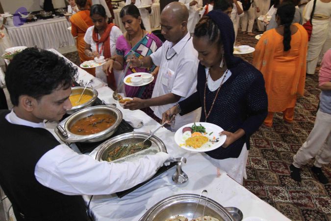 File:Nithyananda-Annalaya-2014-01-01-1FTDkvP3 9Uy1kEg6XYE0PF3zSEBmWw9e.jpg