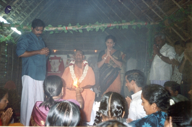 2001 - Tiruchengode Homa and Pada Puja9.jpg