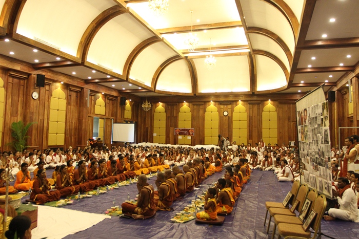 File:Nithyananda-Annalaya-2014-01-01-13vRpEit6fBj tuf5rgFAaYzVhT 26DCi.jpg