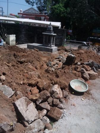 16 24 Feb 2021 - Mata Vibhutananda Puri Samadhi construction 007.jpeg