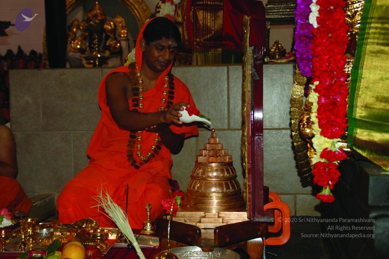 File:17Oct2009 Los Angeles Lalita Trishati Puja 07 CMP WM.jpg