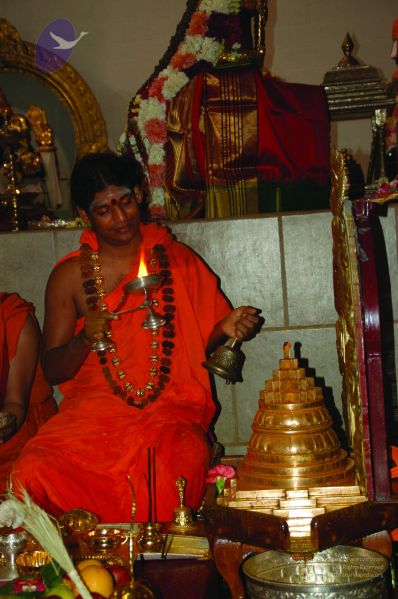 File:17Oct2009 Los Angeles Lalita Trishati Puja 37 CMP WM.jpg