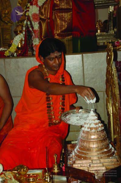 File:17Oct2009 Los Angeles Lalita Trishati Puja 76 CMP WM.jpg