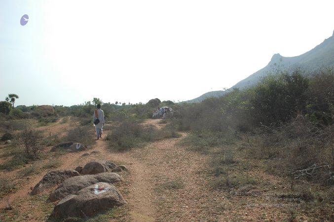 19780101 Inner Girivala Tiruvannamalai 10May2007 119-118.jpg