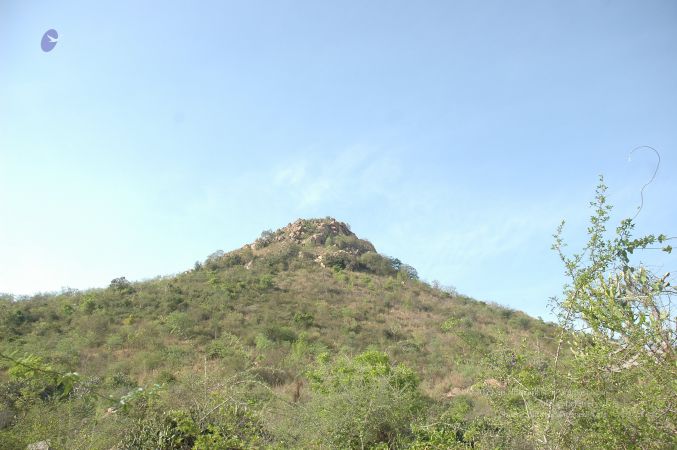 19780101 Inner Girivala Tiruvannamalai 10May2007 149-148.jpg