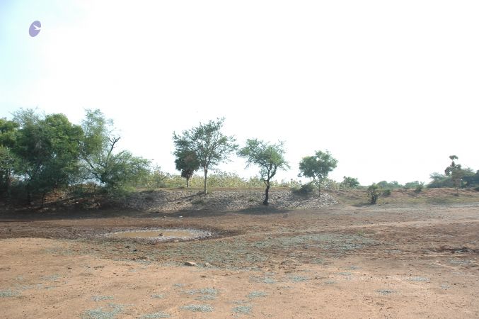 19780101 Inner Girivala Tiruvannamalai 10May2007 223-222.jpg