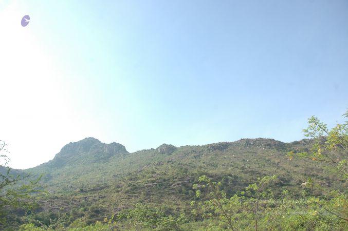 19780101 Inner Girivala Tiruvannamalai 10May2007 340-339.jpg