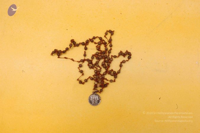 19780101 Photo 104 1lVc6j8ke3qRsUZdMDE2WvPFOsbEXX0Mq.jpg