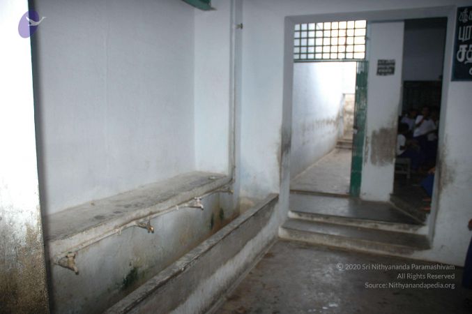 19780101 Photo 33 1OAsdZX5M3wgWehABvrexPJidcCQaX3-g.jpg