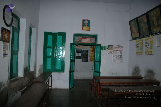 19780101 Photo 76 1f2xd2u2rNo7b3yEihXWsmKpQkSFjC8Xv.jpg