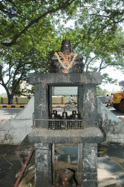 File:1981 PANCHAMUGAM DSC 7374-01.jpg