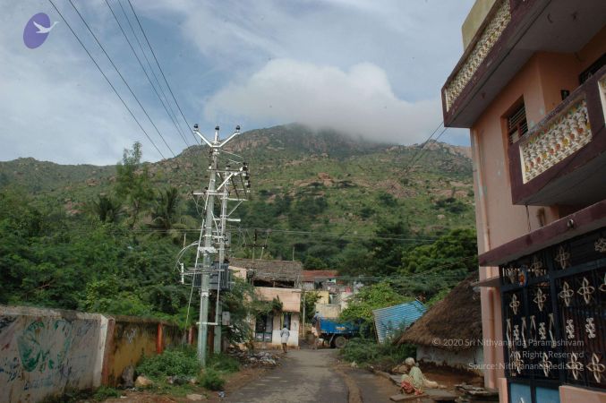 19890520 Photo 177 14L7YXhYesh3l5msBpyafamOG10Z1OuFn.jpg