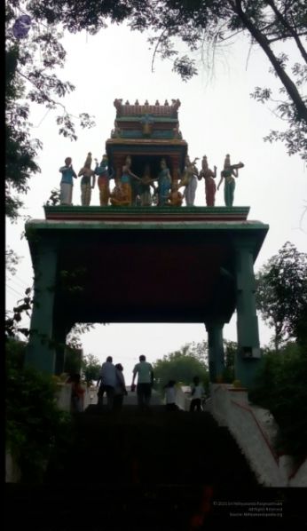 File:2000 - Nadupazhani9.jpg