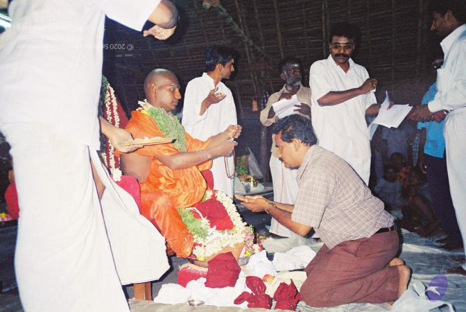 20010101 Photo 17 1CmTiX2MQYBA2UpNVto6r7mhy8MDcjpOp.jpg