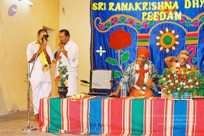 20010101 Photo 19 16UqBIGz-uiAGp049X1m461eEZ-LPZI0F.jpg