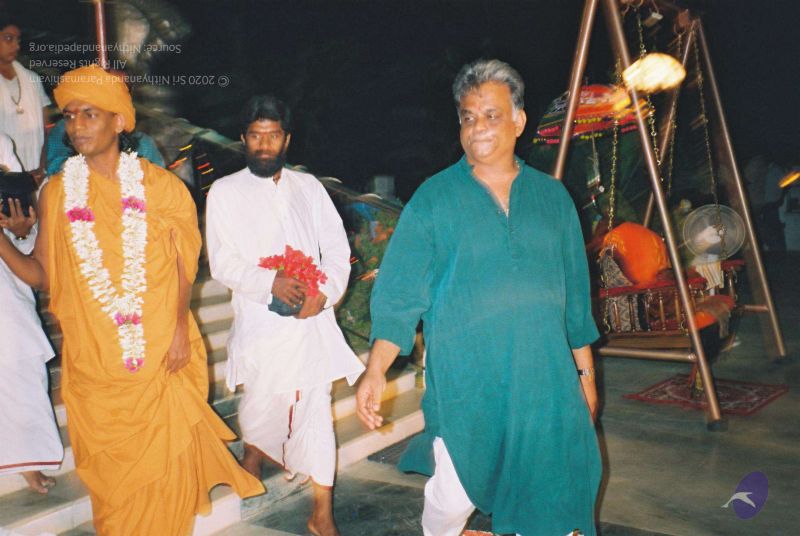 File:20020101 Photo 125 12zZWQJuF CBh3r3miCMTm0TGNzOIgn4s.jpg