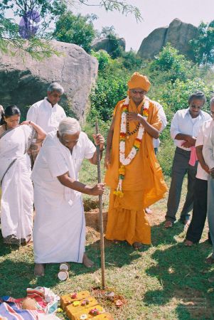 20020101 Photo 32 1iThUZwSWo0WaIyL0KXIT FfHlFnNjBIN.jpg