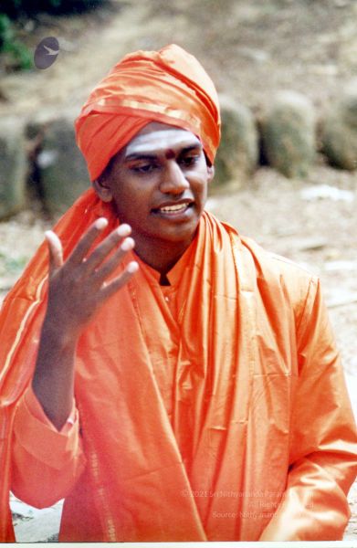 File:2002 PA083 PA-083-096001.jpg