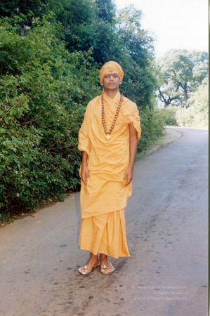 2002 PA083 PA-083-127001.jpg