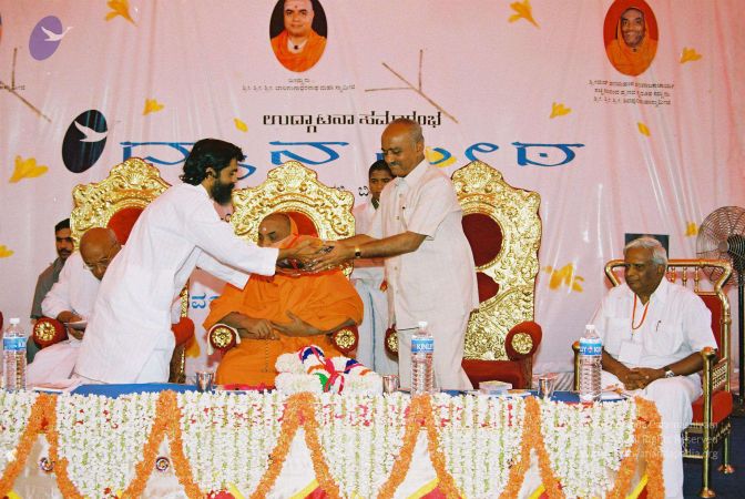 20030101 Photo 124 1lON9OIAI-7B3vSF0za1f SE93gprnv6O.jpg