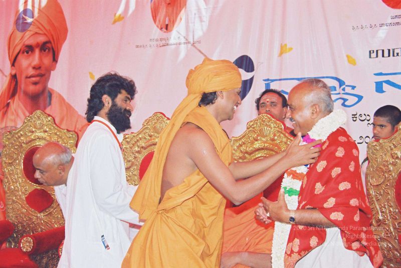 File:20030101 Photo 18 192TGAL MIMxQEhBaEGoLTmWC1C5ziObq.jpg