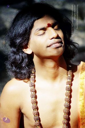 20030101 Photo 3 1Ii-YH3c1 fkBbIfTPQ11Nw2gtFYhC9LH.jpg