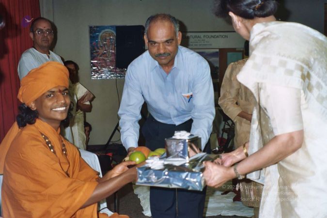 20030801 Chicago 20030801 Photo 19 1Cr ZFkPj8D2yZqI1gYWp-CtKE2OZP-VS-18.jpg