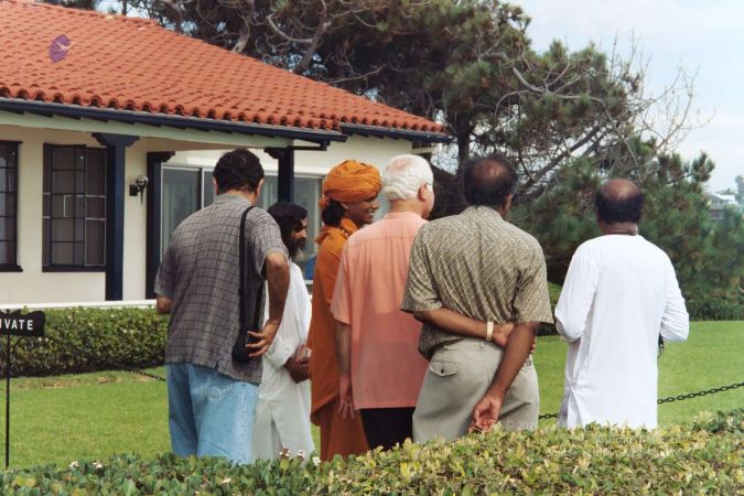 20030801 LosAngeles 20030801 Photo 17 1ZWzdrWMgJTRazvyJc6DP2F4nXGDrXX0 -16.jpg