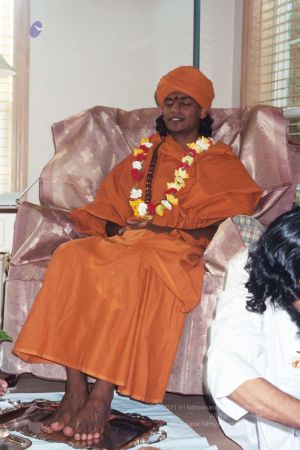 20030801 LosAngeles 20030801 Photo 3 1LT0LeYb3Z78uq2qWL2Ecyswwhpzrp7XR-03.jpg