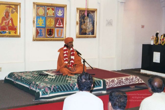 20030801 LosAngeles 20030801 Photo 9 1SH ZMz2tOpDg5CoSP7JlV9etwnhPM3Rw-08.jpg