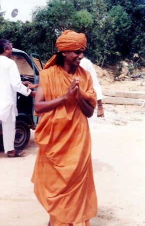 2003 PA-449-31001.jpg