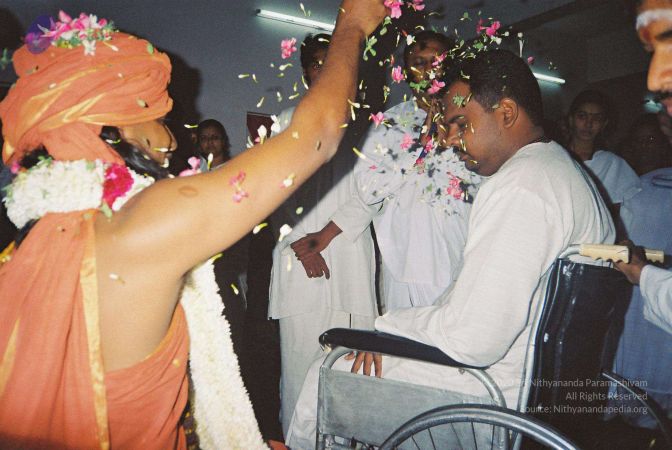 20040101 Photo 21 1Hgrsu7LbovDcUT26hm gGr-13jfVn30l.jpg