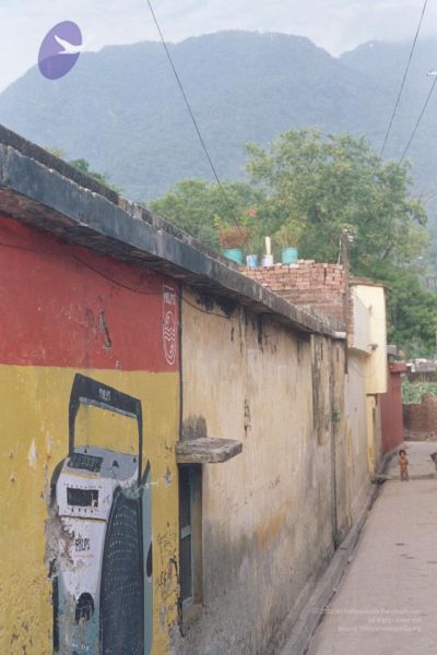 File:200406xx 29 gkvale-1AA028 CMP WM.jpg