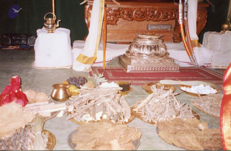 File:20040702 PA-256-007 CMP WM.jpg