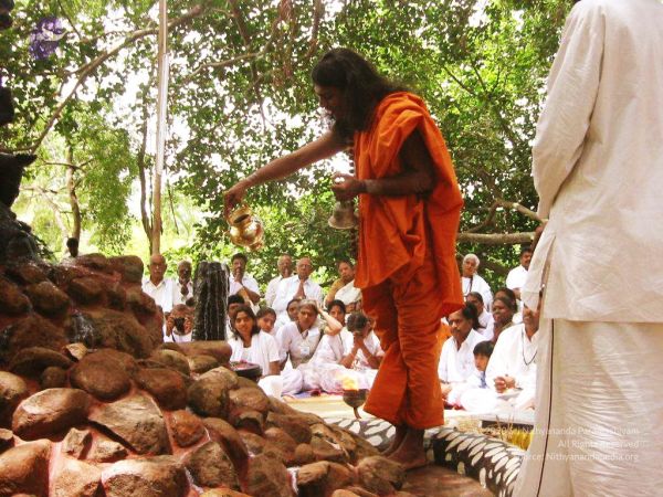 20040702 Photo 22 1-CwOSi-Tj 4QMC0YYYfkNpj657k 12Ns.jpg