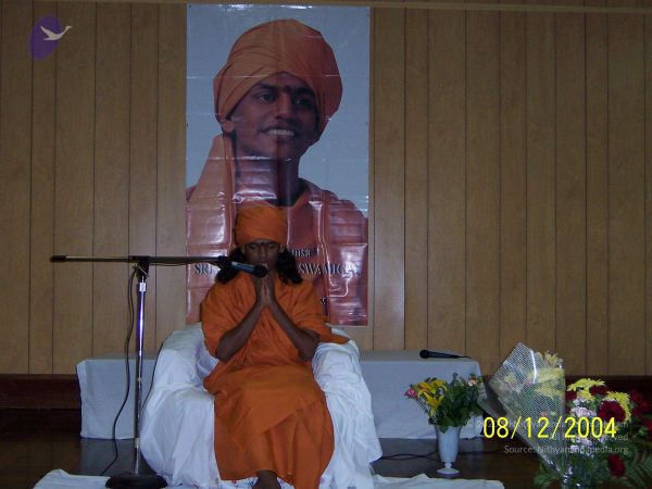 20040801 Photo 64 1ObDEdW1cMRdj4D vLf2ZmaAgE ubcSNo.jpg