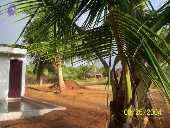 20040826 Photo 1002 1RJE4-jYsZT86IjhACXGQvrOt12EeN7QT.JPG