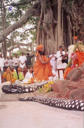 2004 - First Sannyas Deeksha At AdiKailaasa-412 015.jpg