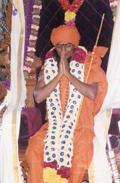 File:2004 - First Sannyas Deeksha At AdiKailaasa-412 021.jpg