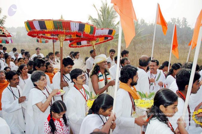 20050101 Jayanthi 2005 ashram (153) CMP WM 11.jpg